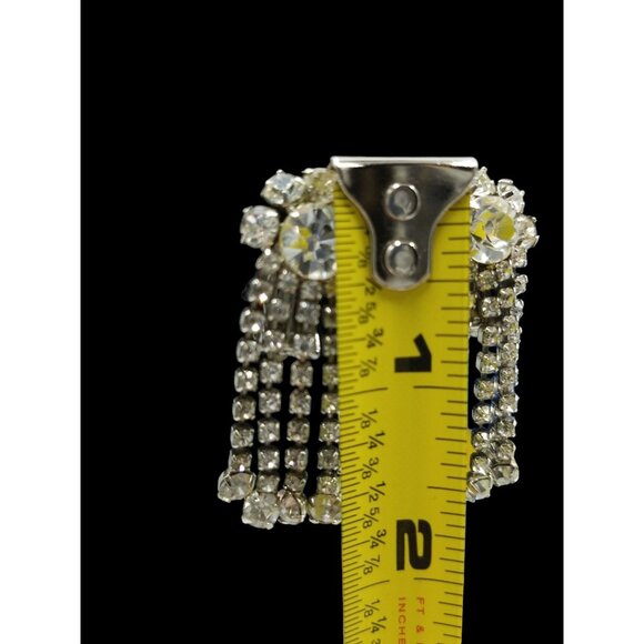 Glamorous Clear Rhinestone Earrings Silvertone Chandelier Dangle Prom Wedding - Picture 5 of 7